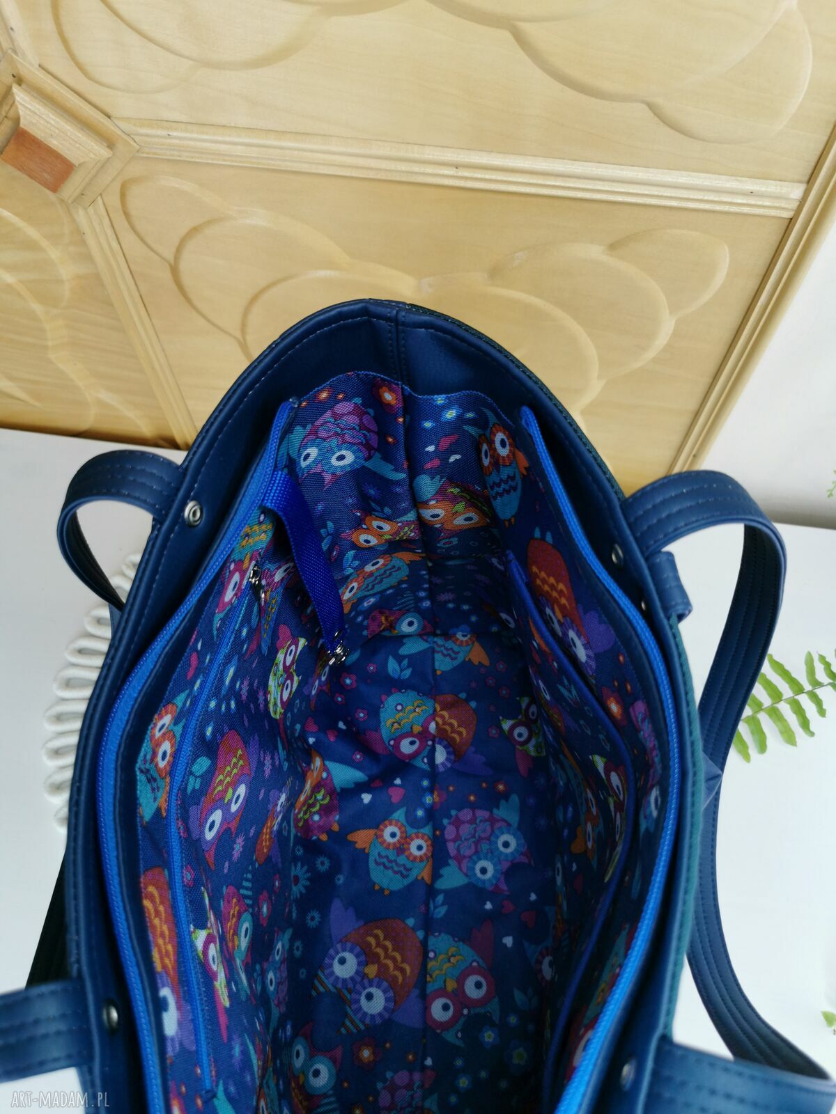 Pojemna torebka shopper w kwiaty z kosmetyczką i dopinanym portfelikiem