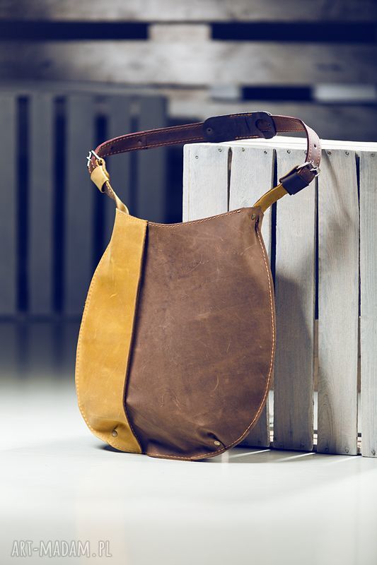 Torebka skórzana na ramię NavahoClothing - ręcznie robiona żółto-brązowa, z regulowanym paskiem