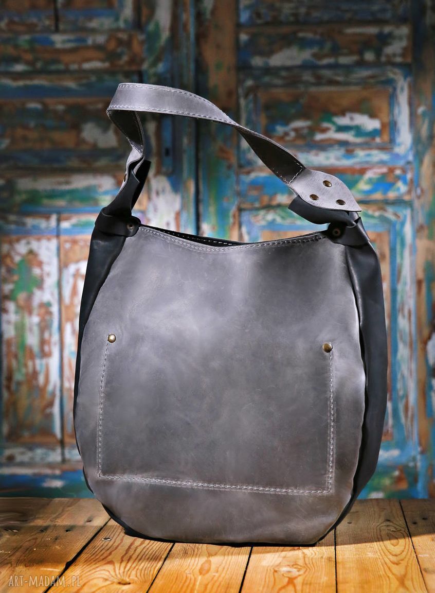 Torebka na ramię handmade - skórzany worek ze skór polskich