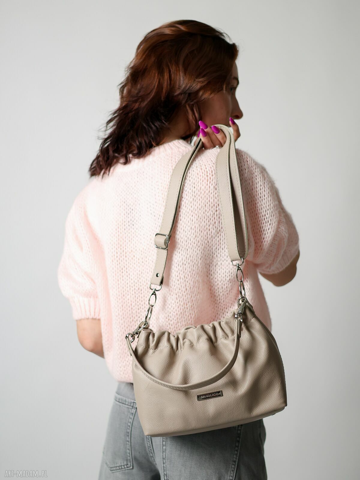 Beżowa torebka typu Cloud Midi na ramię i crossbody ze skóry naturalnej