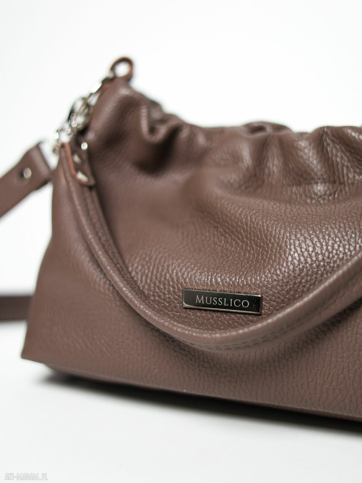 Torebka typu cloud midi z taupe skóry naturalnej na ramię i crossbody