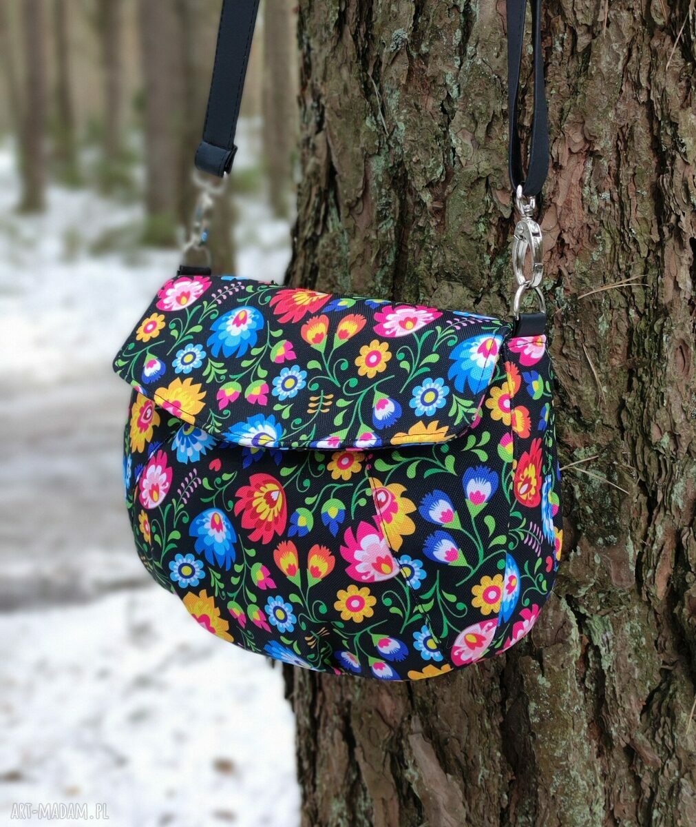 Torebka z klapką folk w kwiaty - na ramię lub do ręki