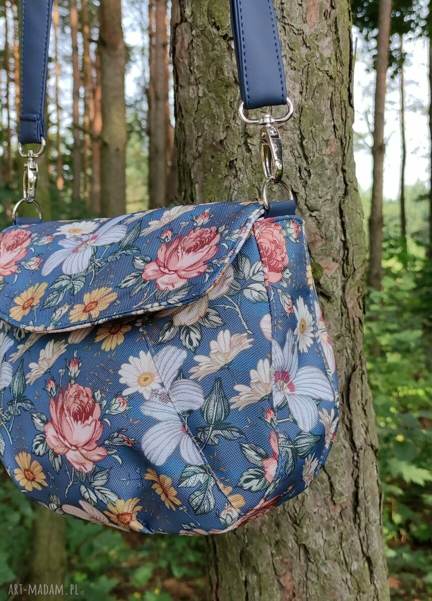 Torebka z klapką vintage w kwiaty - ręcznie robiona na ramię