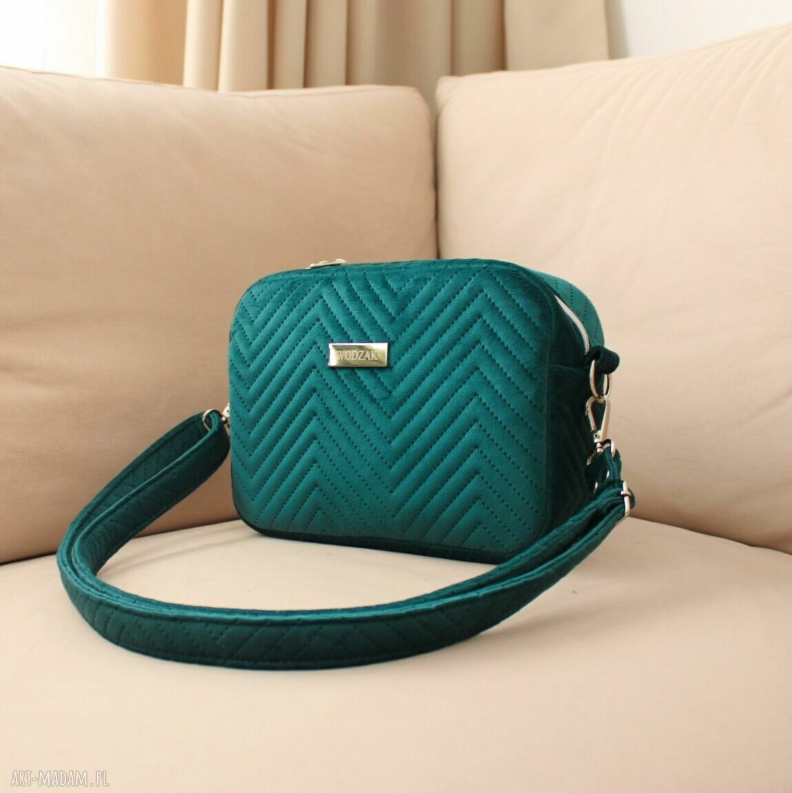 na ramię: Torebka listonoszka z turkusowego weluru Ręcznie zrobione