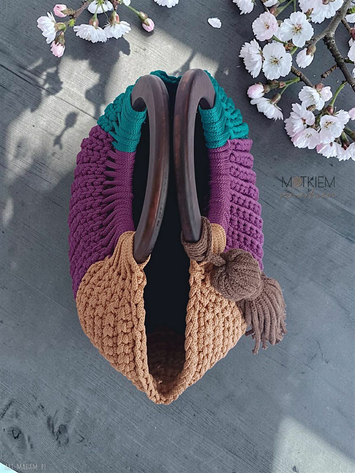 Torebka-koszyk ze sznurka poliestrowego z drewnianymi uchwytami - handmade