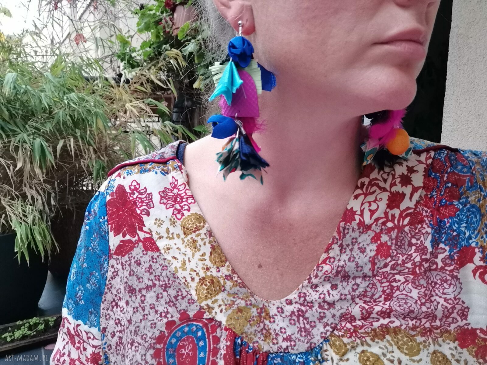 Lekkie klipsy Frida w stylu etno boho - chwosty i kwiaty