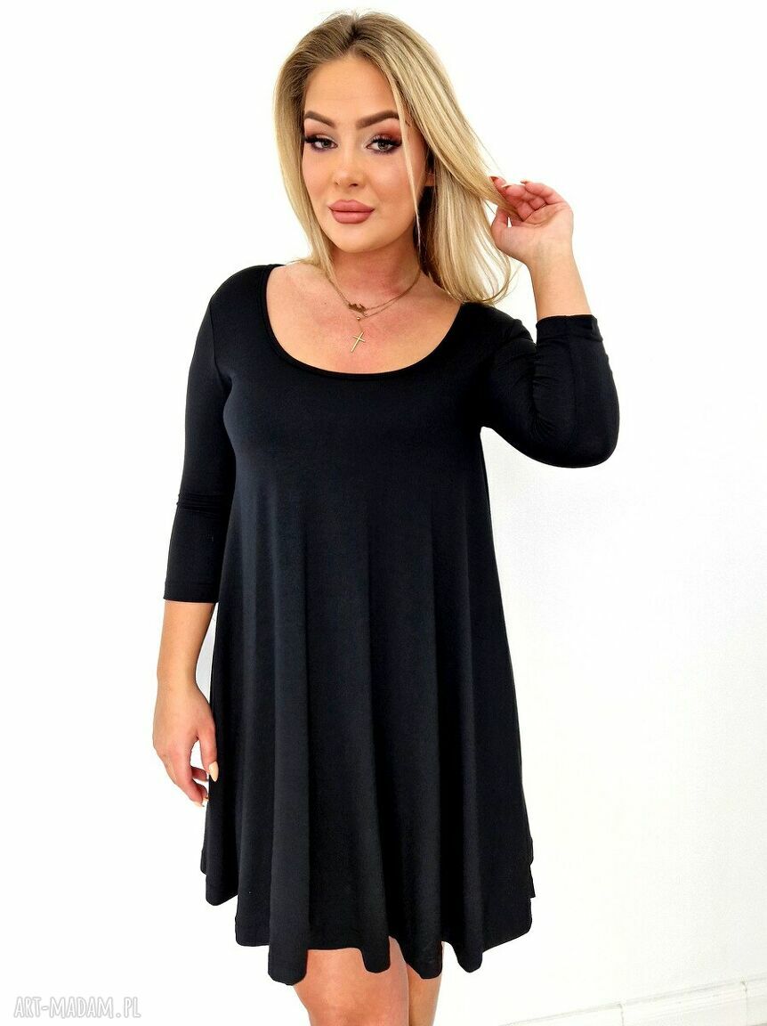 Trapezowa luźna tunika-sukienka oversize w czerni - Ella Dora