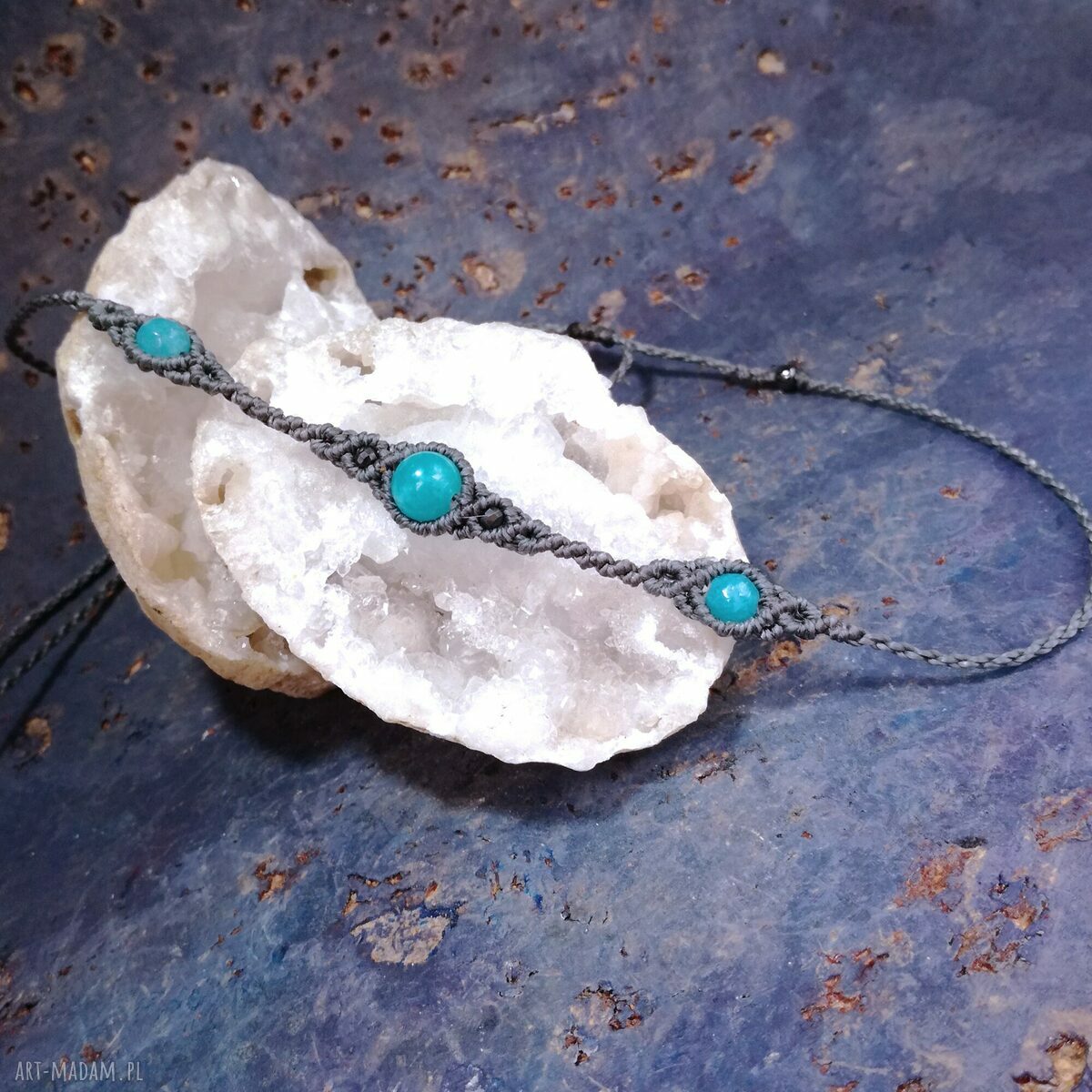 TRIO: naszyjnik choker z amazonitem i agatem w mikromakramie