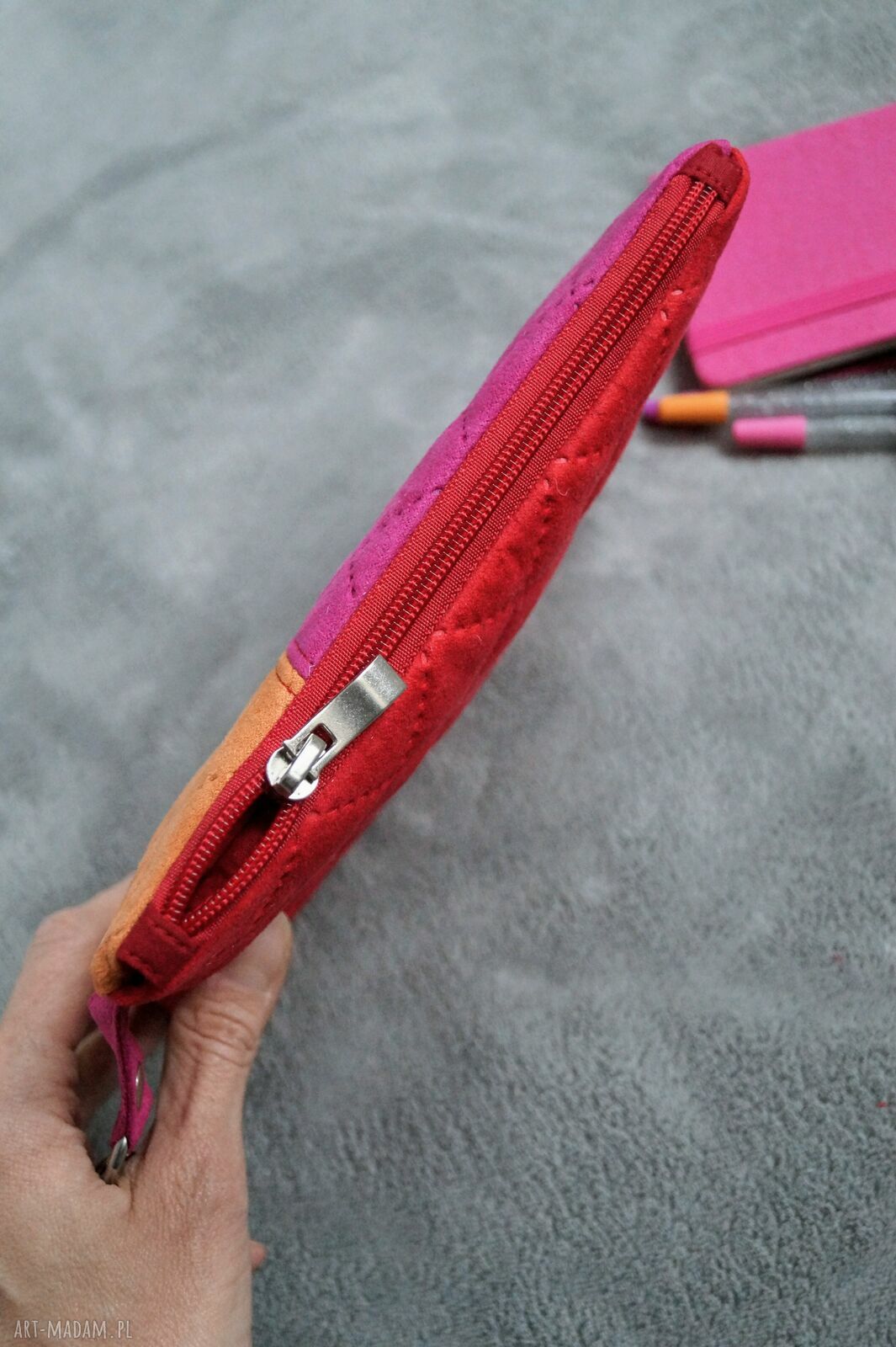 Trójkolorowa pikowana kosmetyczka handmade - patchwork dla Twojej torebki
