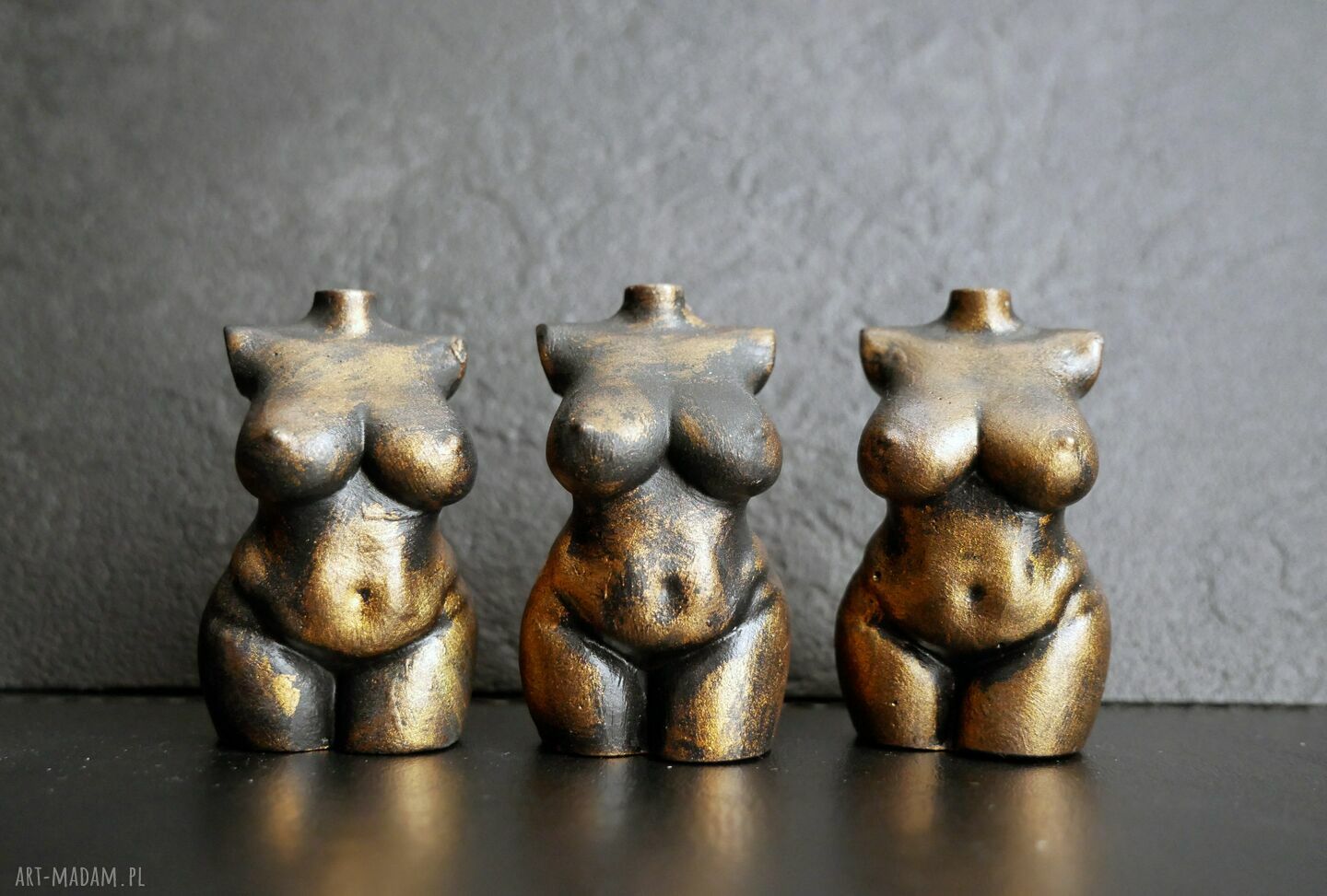 Trzy małe kobietki z gipsu 4,6 cm - zestaw 3 czarno-złoty