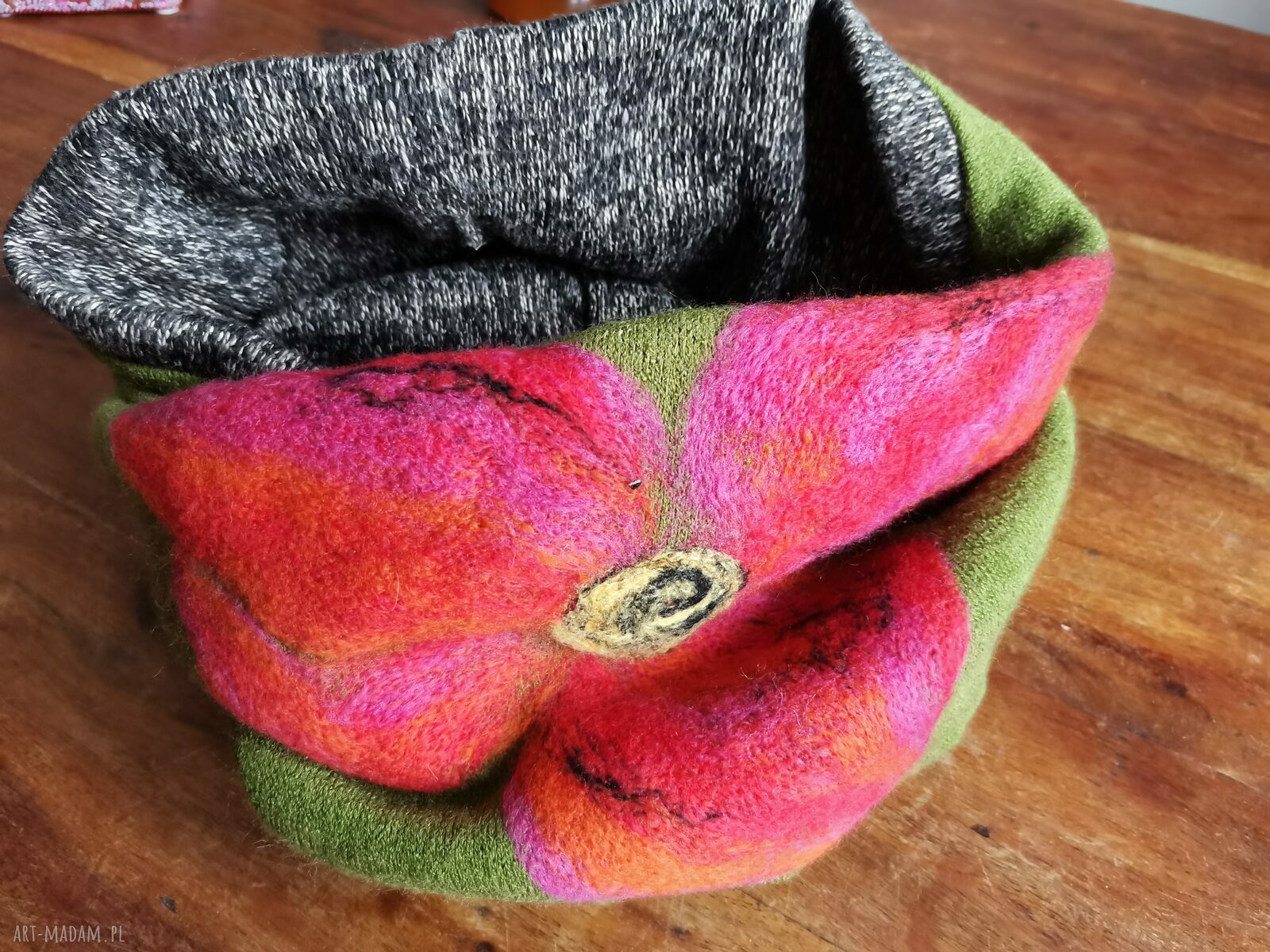 Komin tuba wełniany filcowany Boho w kwiaty - uniwersalne wymiary