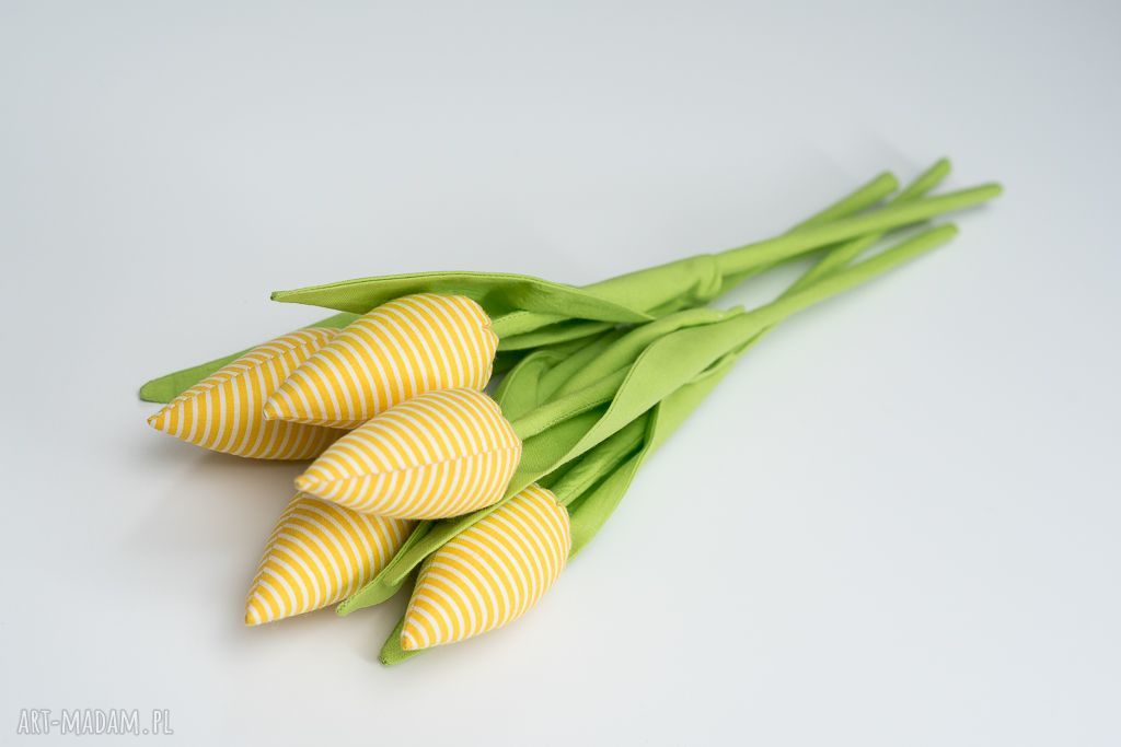Tulipany z tkaniny 12 sztuk - prezent dla Babci