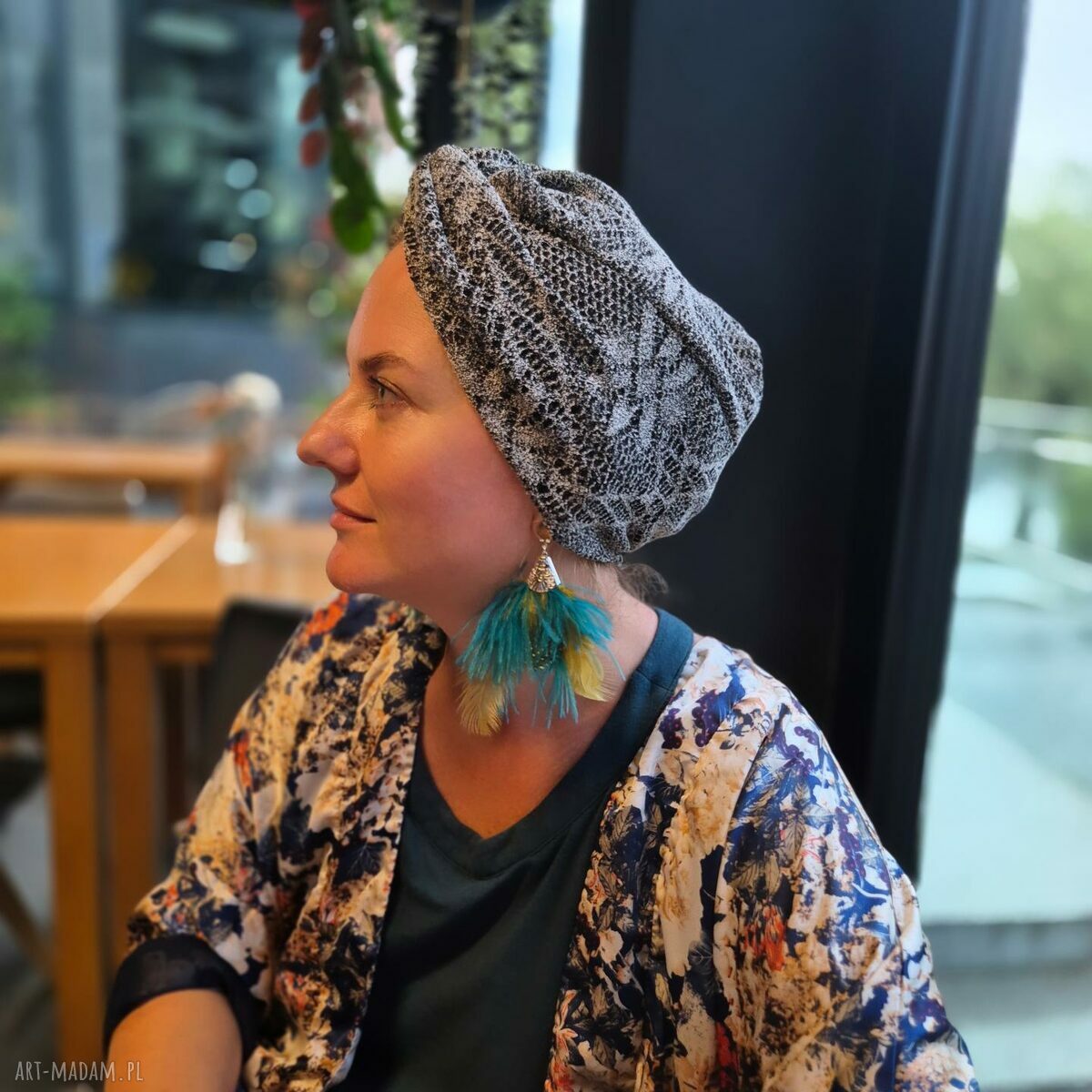 Turban codzienny koronkowy szary - obwód uniwersalny
