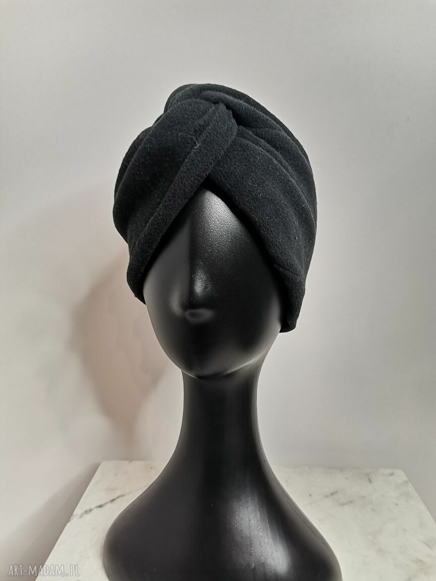 Czarny turban dzianinowy - ręcznie robiony, uniwersalny na wiosnę i wieczór
