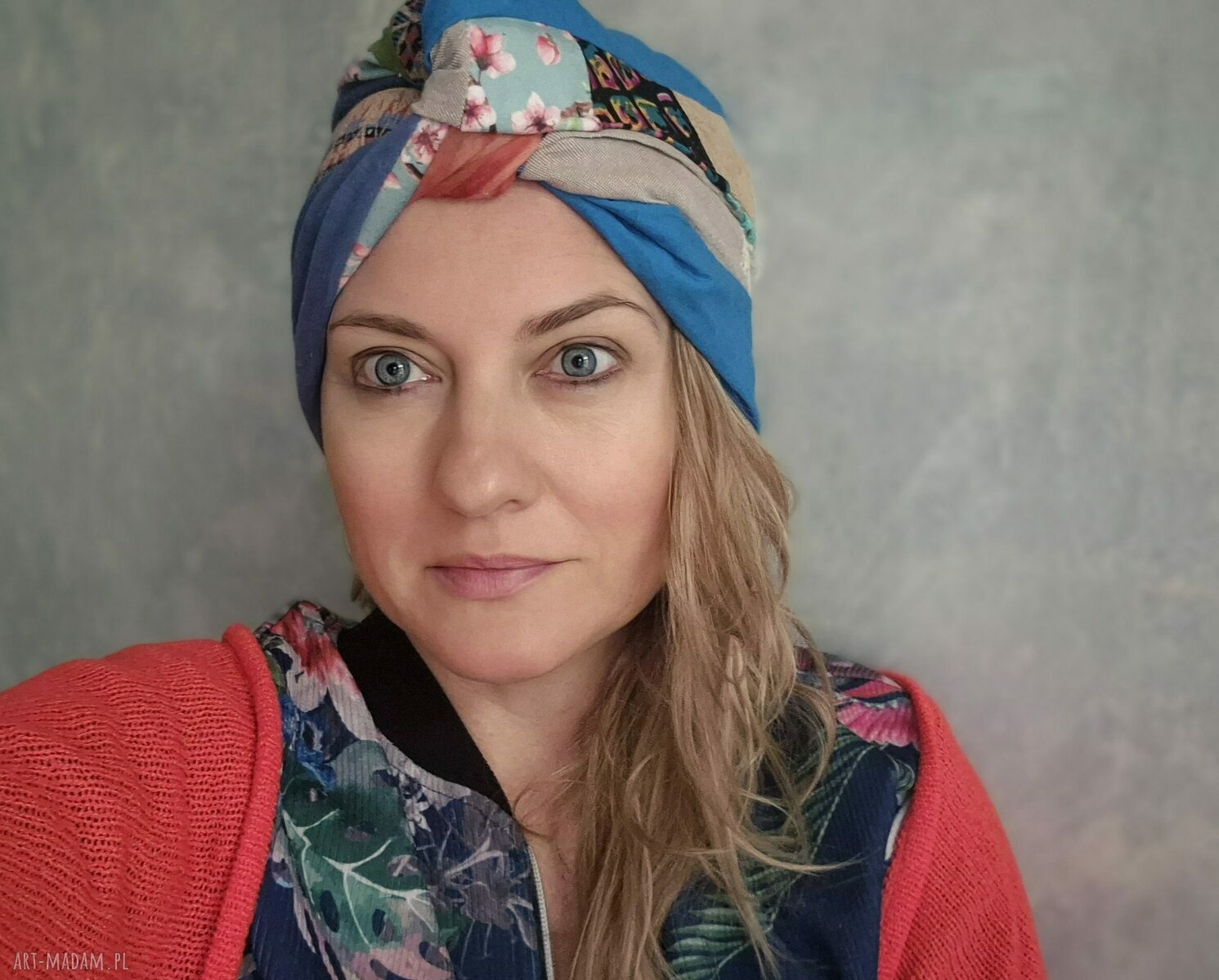 Kolorowy turban damski na podszewce - patchworkowo szyty