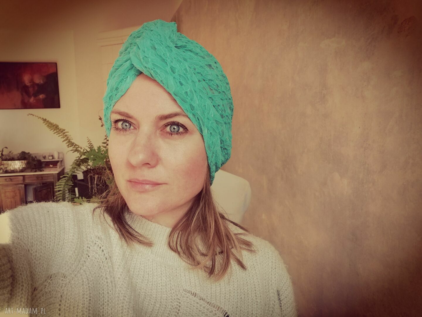 Turban koronkowy w soczystej zieleni - boho folk Frida