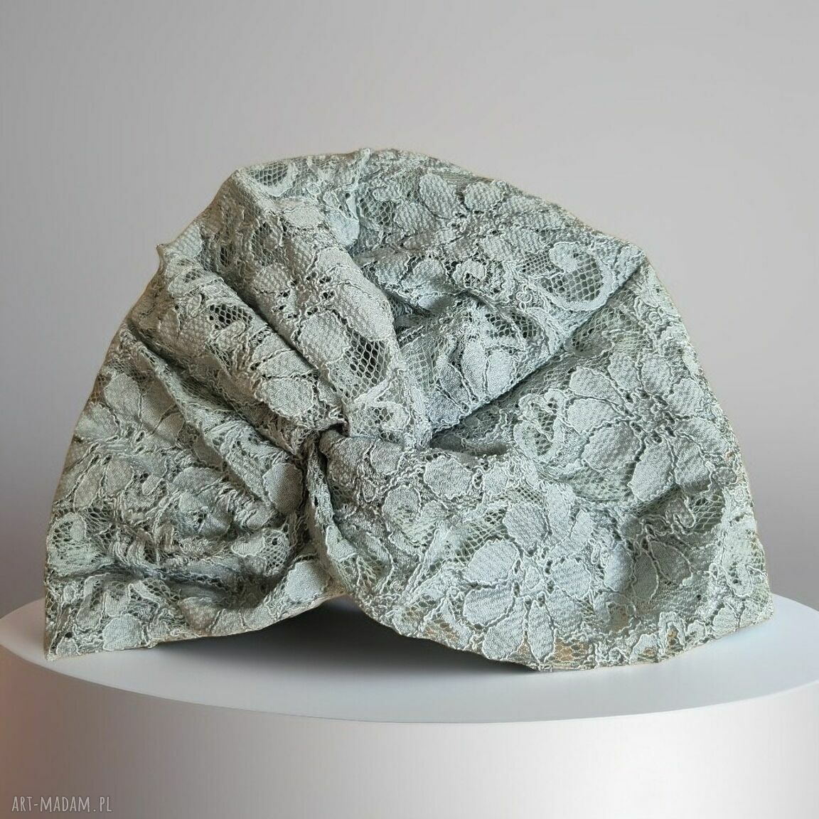 Turban koronkowy niebiesko-gołębi - uniwersalny handmade
