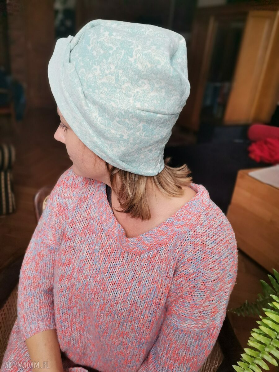 Turban niebieski pastelowy ze złotą nitką - rozmiar uniwersalny