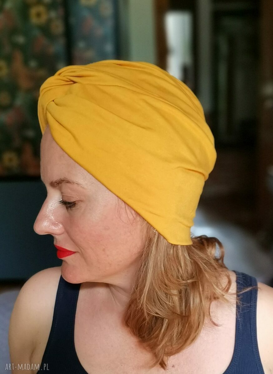 Turban wiosenny zolty etno rozmiar uniwersalny, nie uciska głowy, fajnie się układa, jest miękki