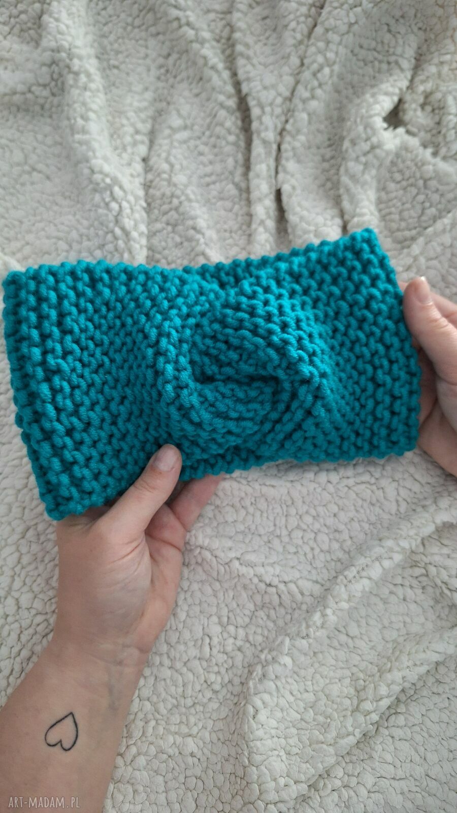 Ręcznie robiona opaska do włosów - wygodna ozdoba handmade