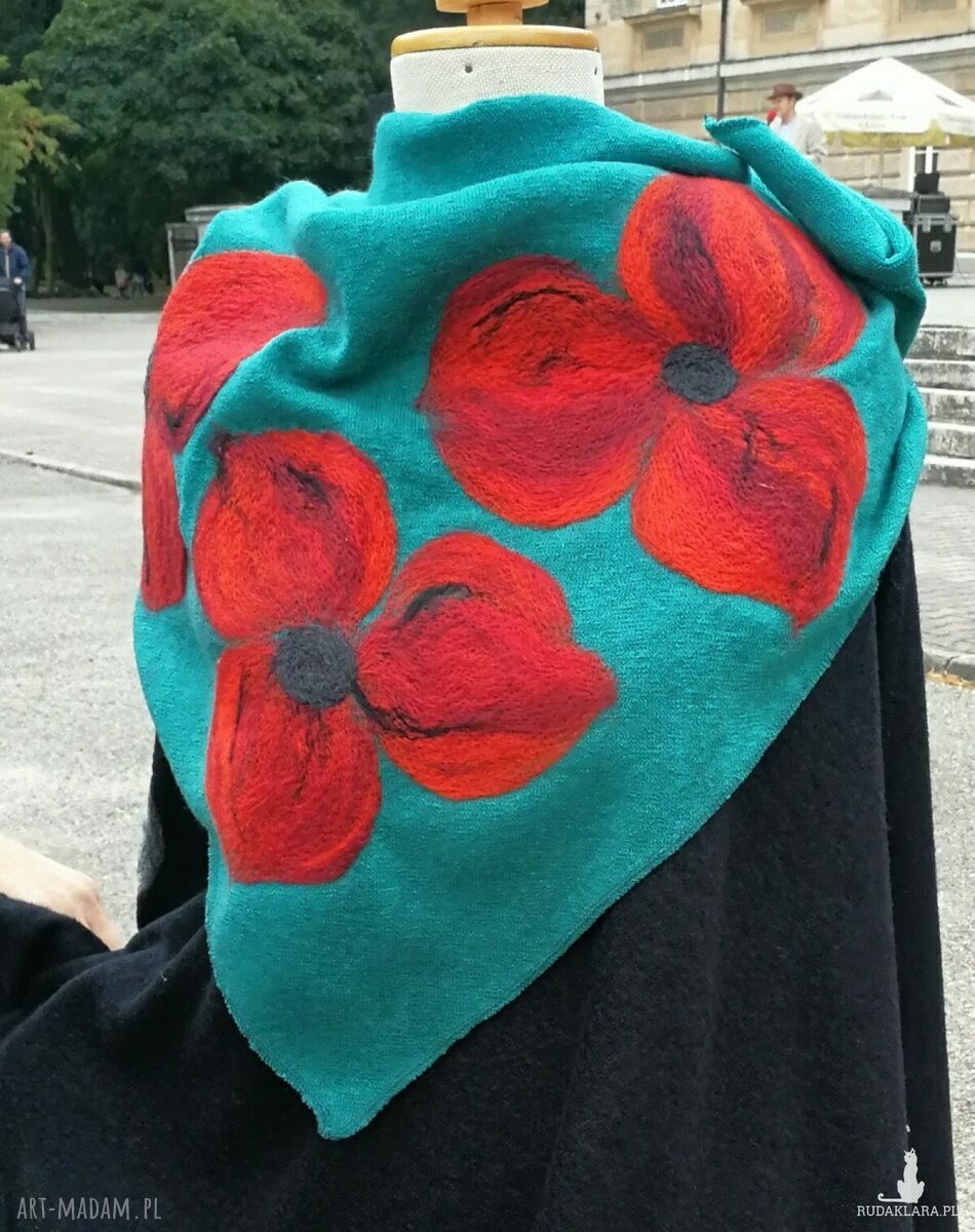 Turkusowo-zielona chusta handmade z wełny merynosów - filcowane elementy