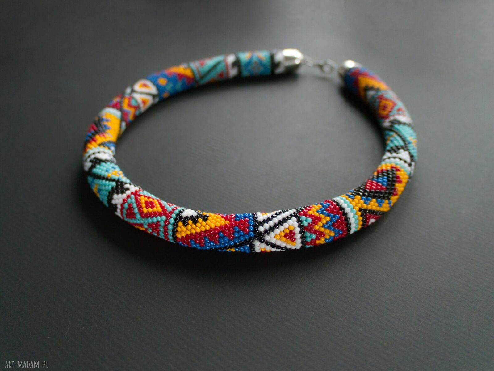 Turkusowo-czerwony naszyjnik koralikowy etno (styl indiański) - rękodzieło boho
