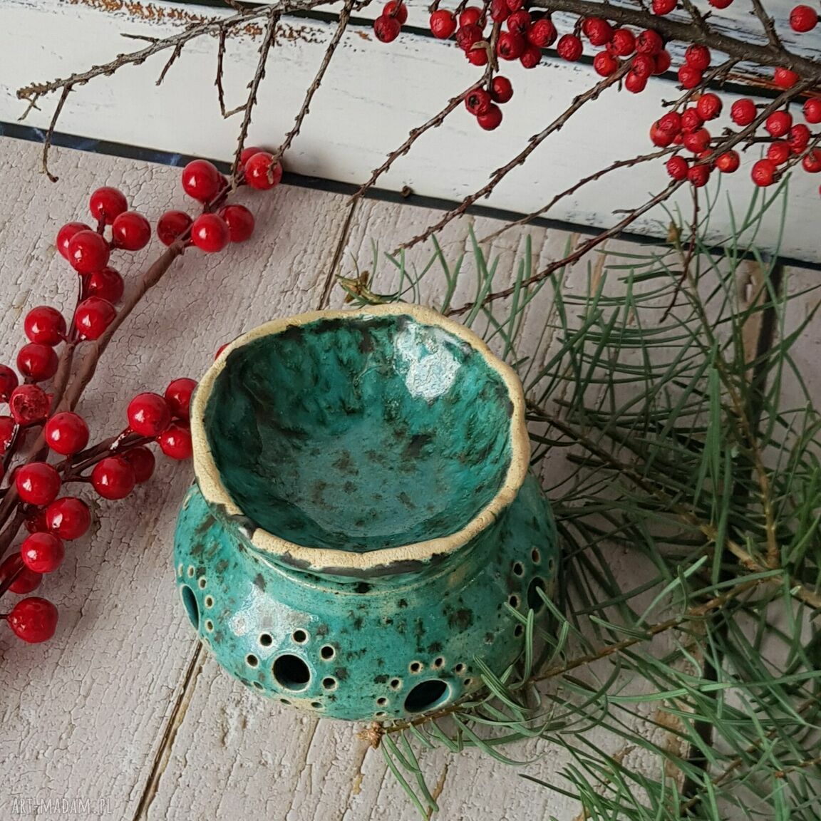 Turkusowo-zielony ceramiczny lampion ażurowy na tealight i wosk