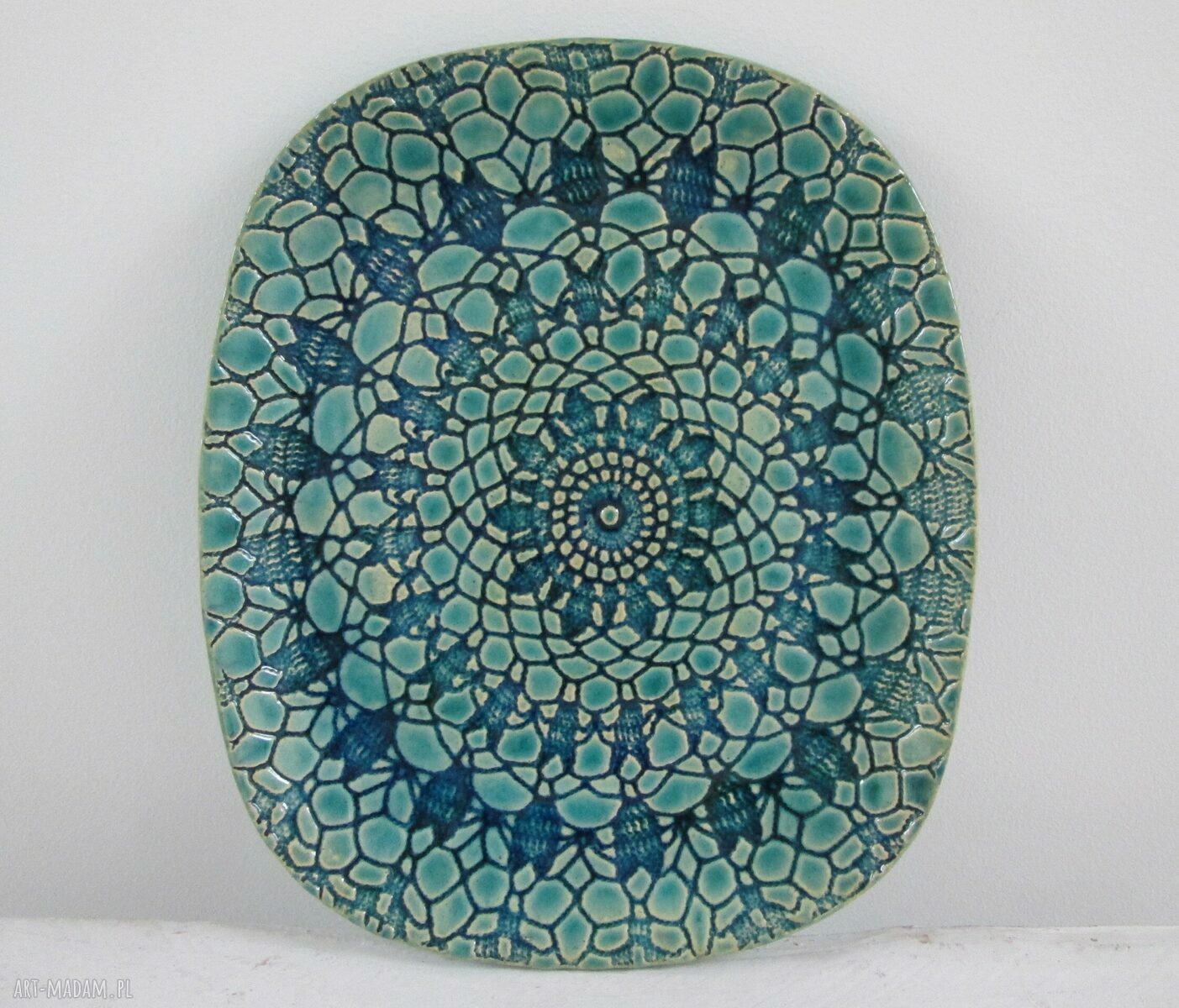 Turkusowy koronkowy talerz ceramiczny