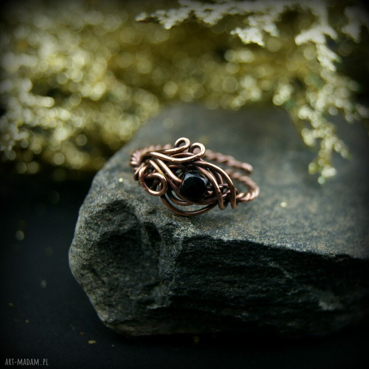 Turmalin - regulowany pierścionek z miedzi w technice wire wrapping