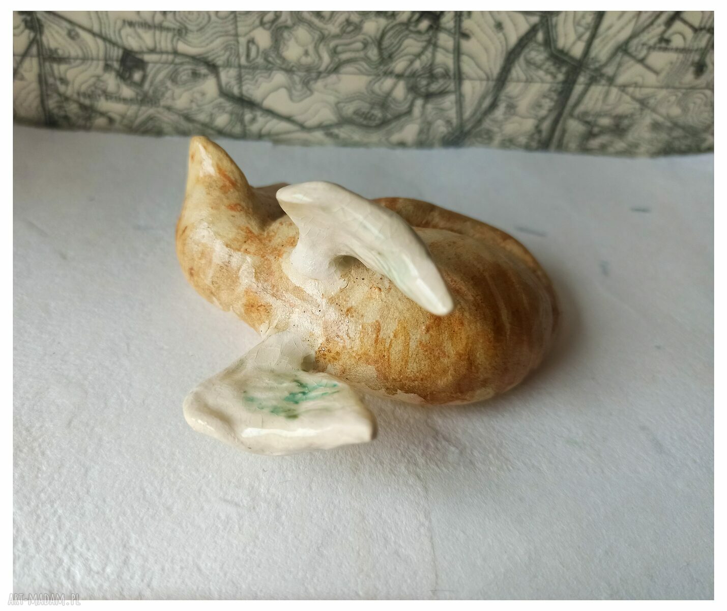 Tygrysek ze skrzydełkami - ceramiczna dekoracja handmade