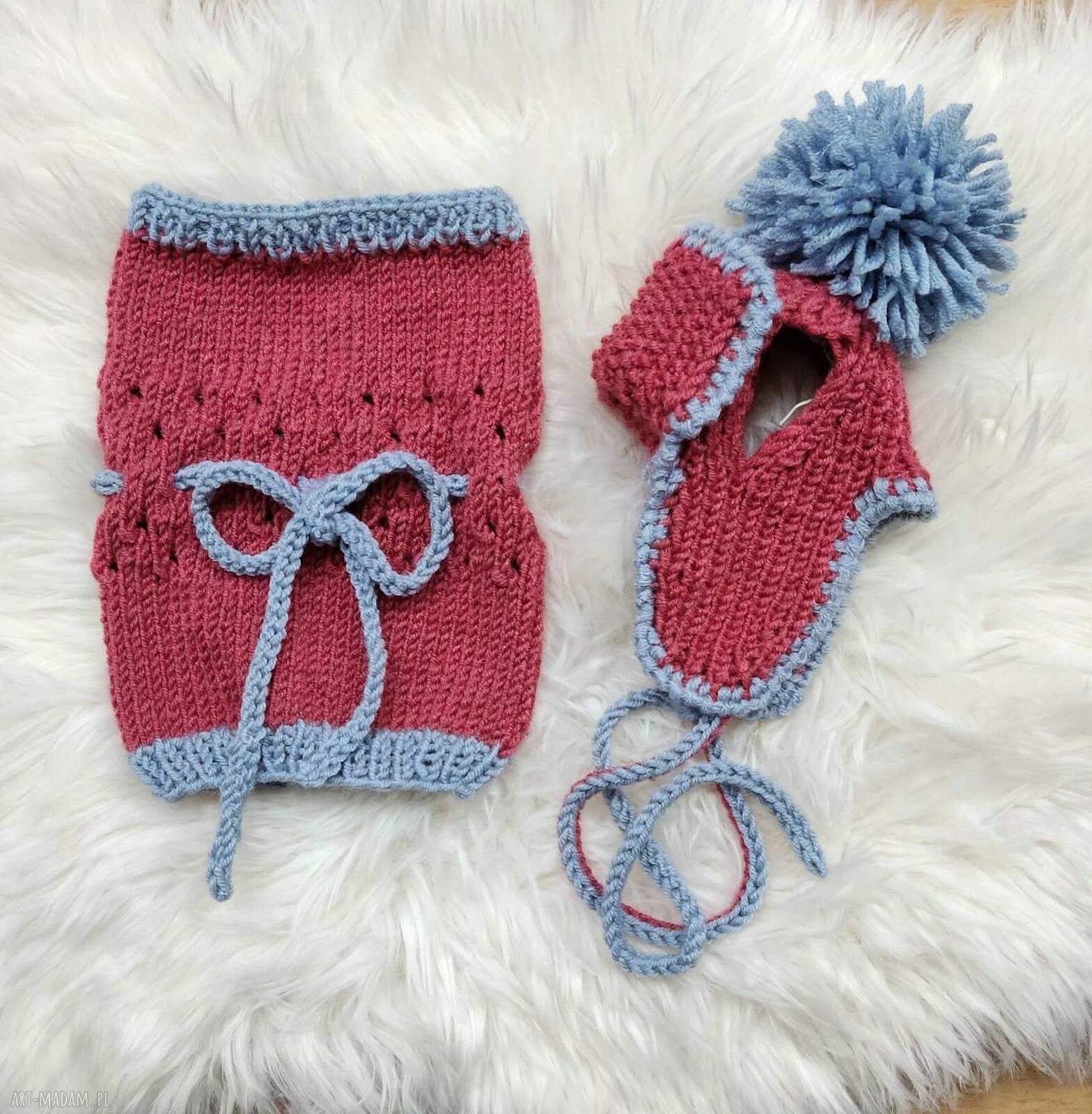 Ubranko dla małego psa - czapka i snood Lolly z wełny merino