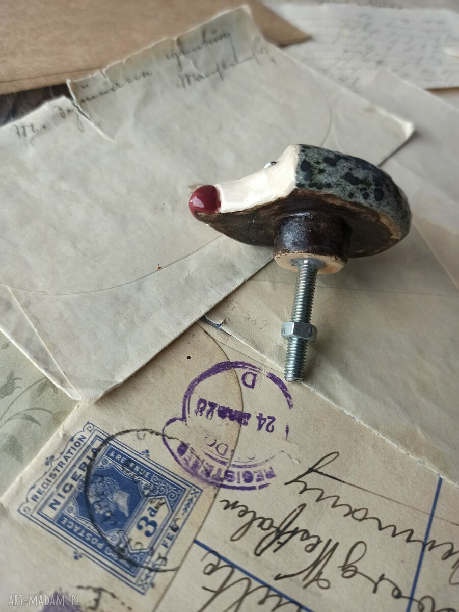 Uchwyt do szuflady Jeżyk z ceramiki - ręcznie robiony