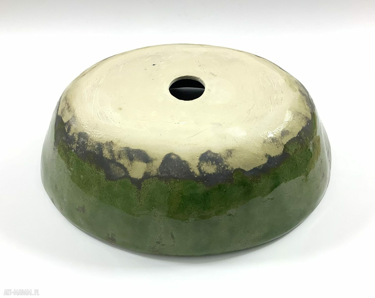 Umywalka ceramiczna Jeziorak - rękodzieło, które nada łazience charakteru