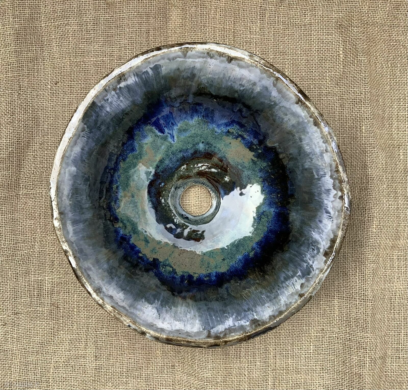 Umywalka ceramiczna „Ocean” - morski blask w Twojej łazience