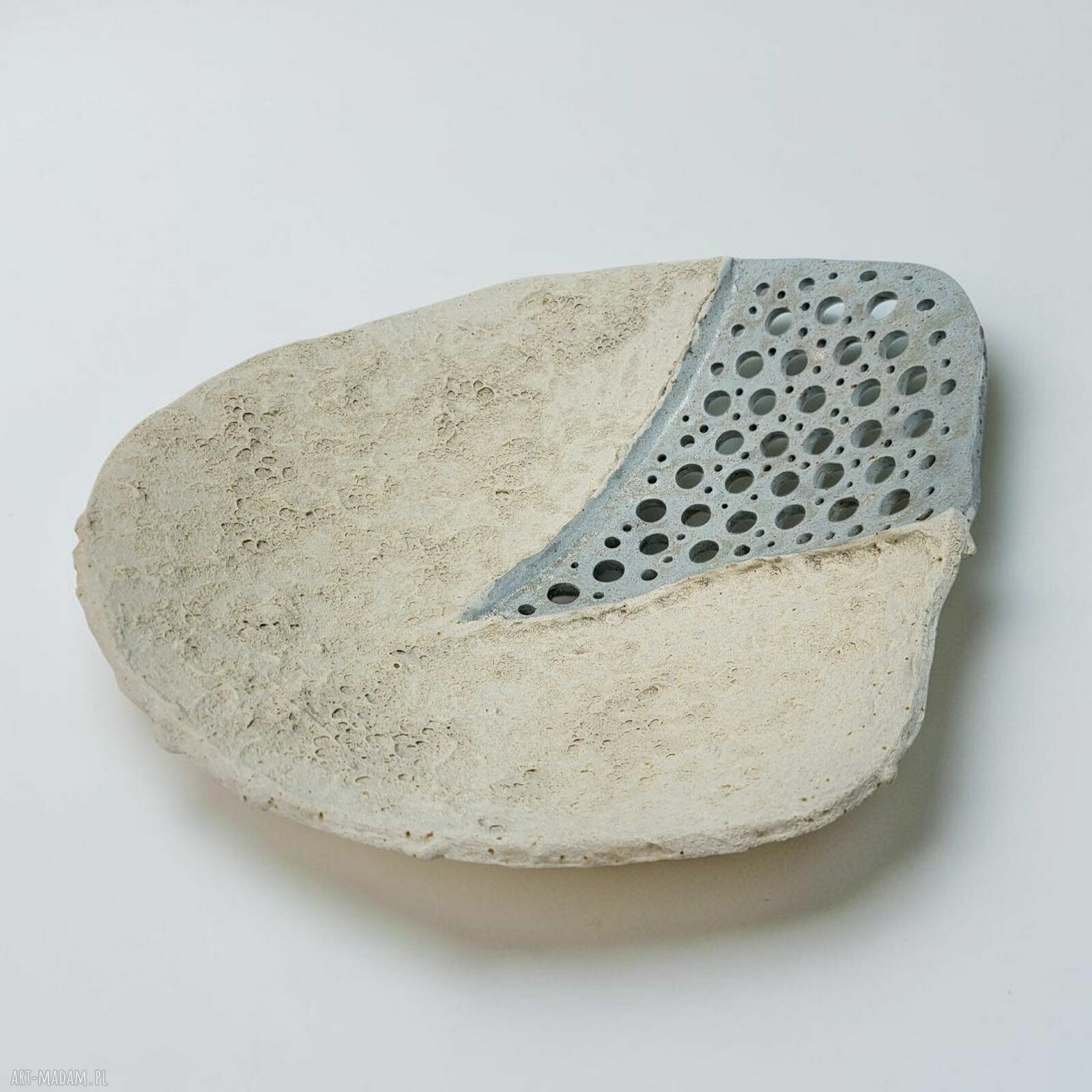 Unikalna ceramiczna patera handmade - efektowna dekoracja stołu