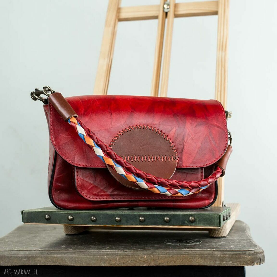 Czerwona torebka skórzana handmade z plecionymi rzemieniami - na ramię i na ukos