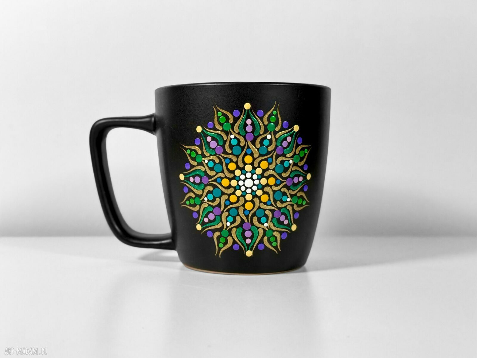 Unikalny kubek z ręcznie malowaną mandalą Misty Day - 400 ml, ceramika handmade