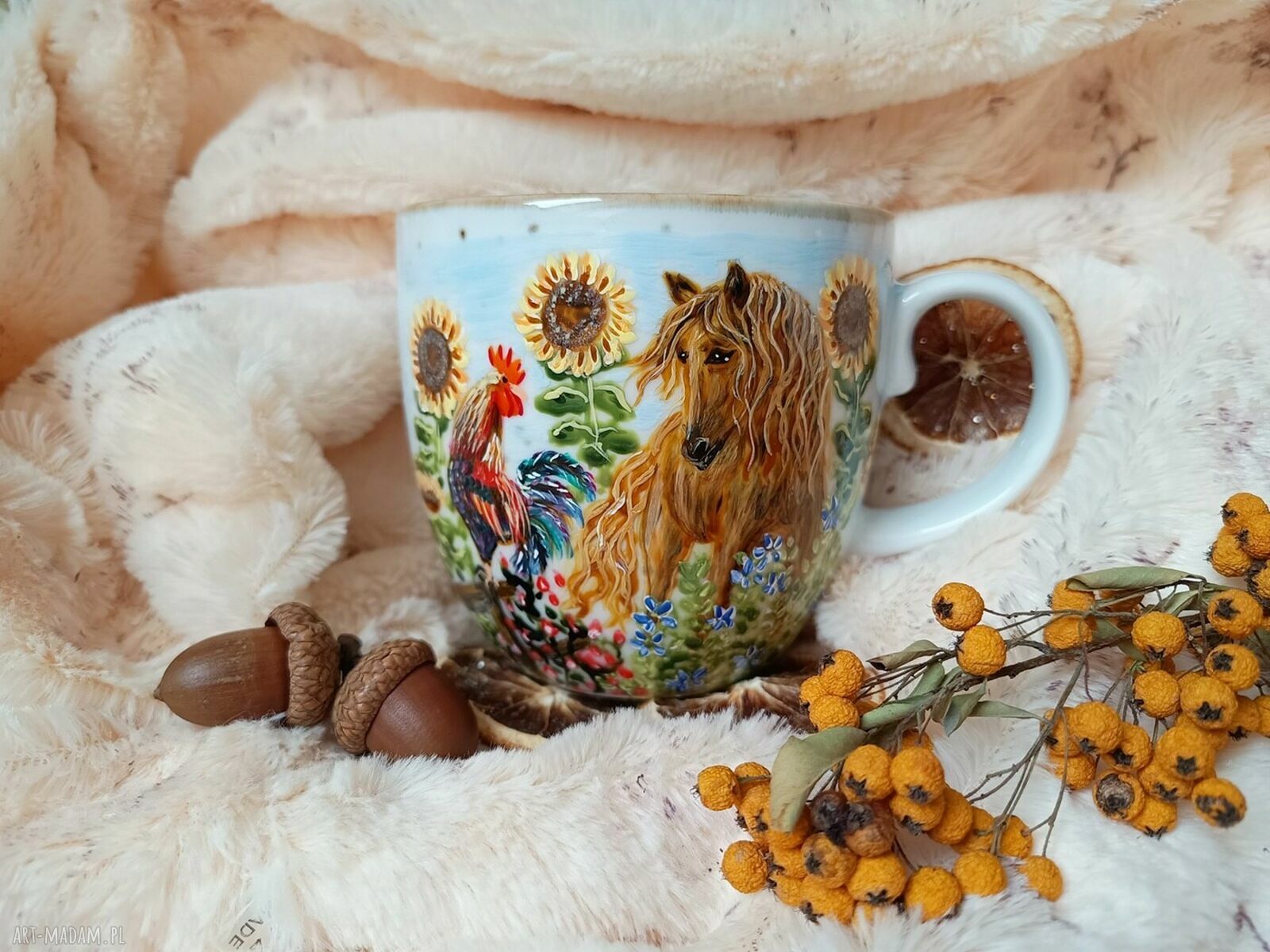 Nostalgiczny kubek ręcznie malowany 480 ml z pejzażem wiejskim