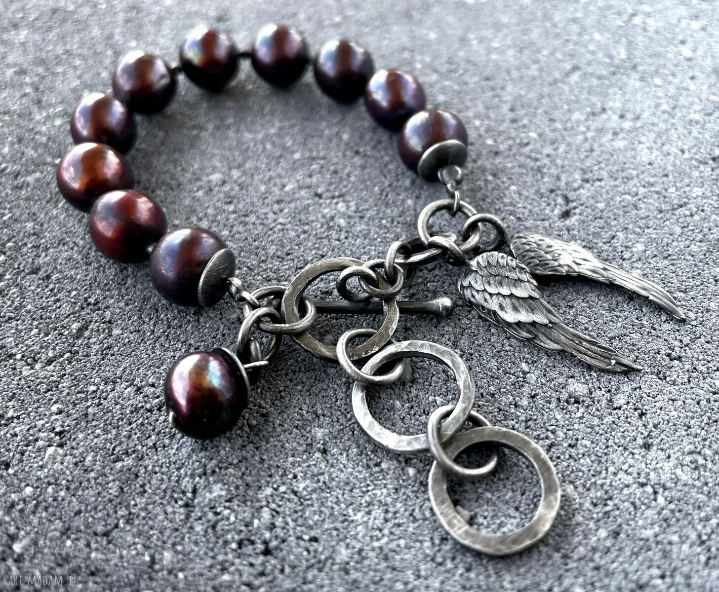 Unikatowa bransoletka handmade z czekoladowymi perłami i skrzydłami - srebro 925