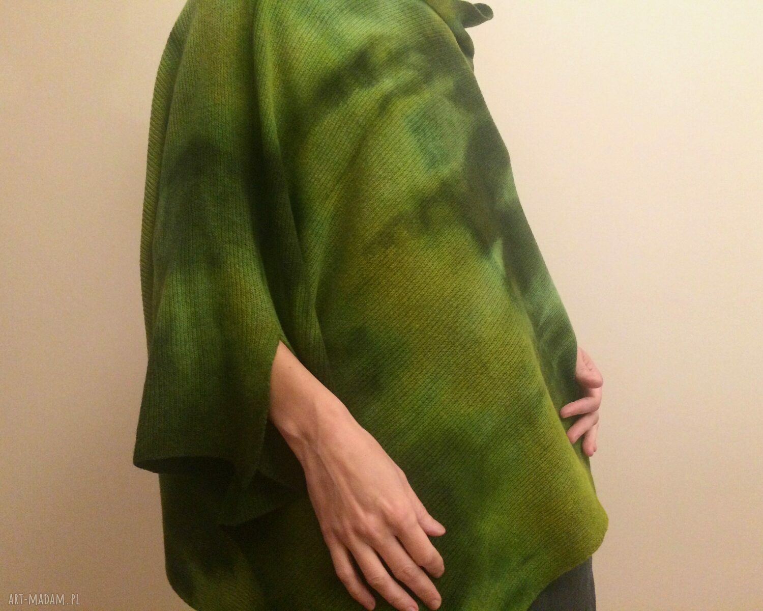 Asymetryczny sweter-ponczo z wełny jagnięcej - ręcznie barwione, one size