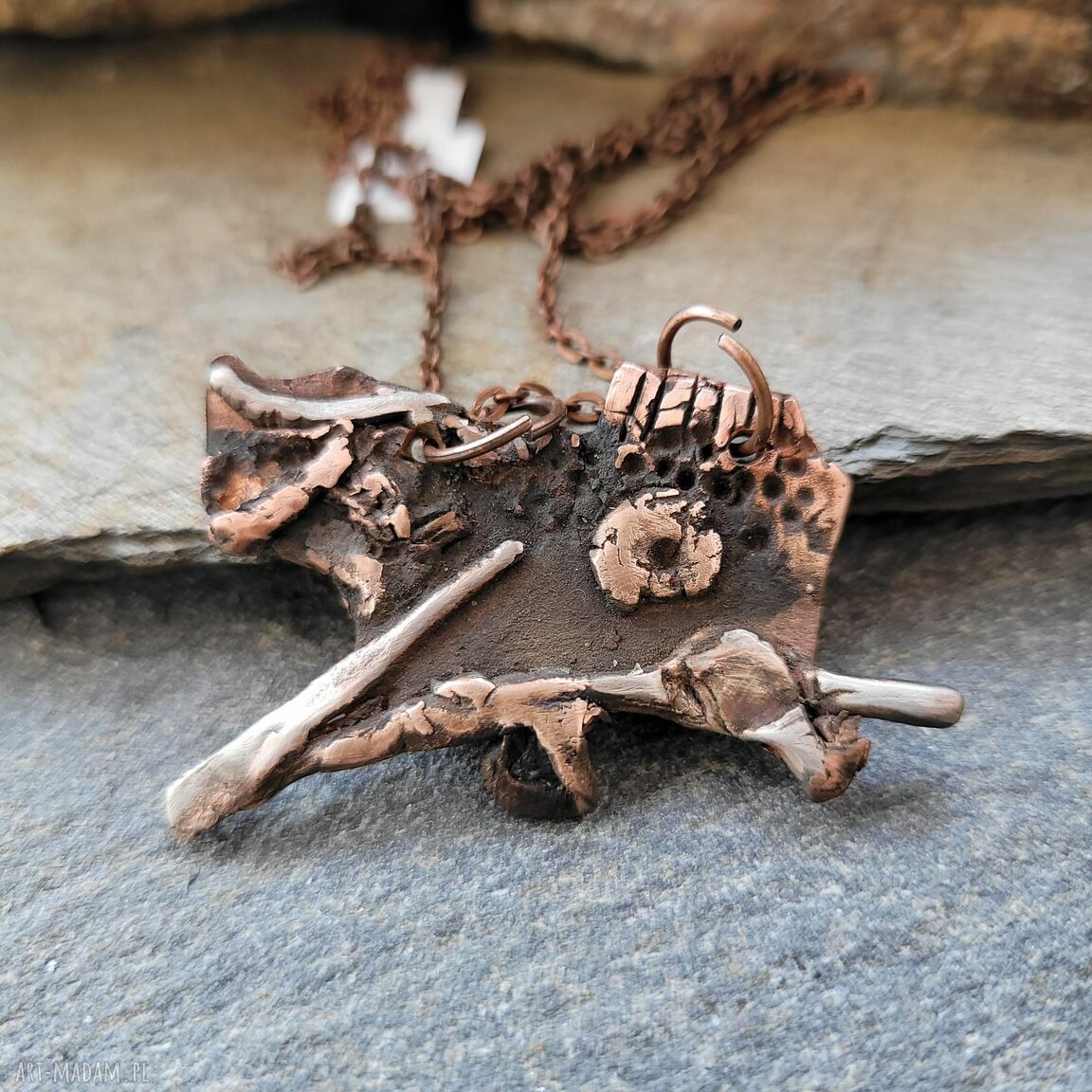 Unikatowy wisior z miedzianej glinki Art Clay