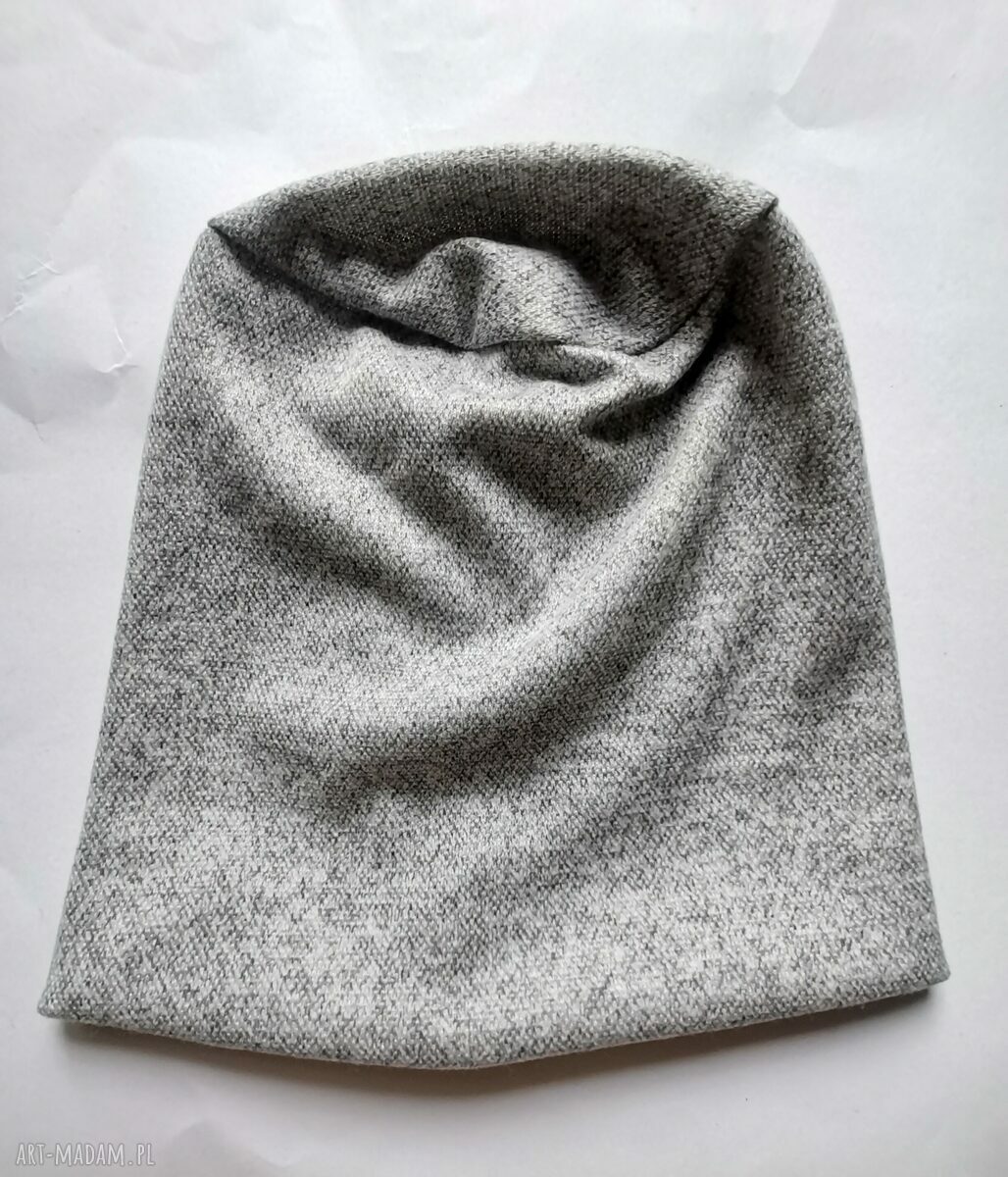 Szara czapka Smerfetka unisex z dzianiny na podszewce
