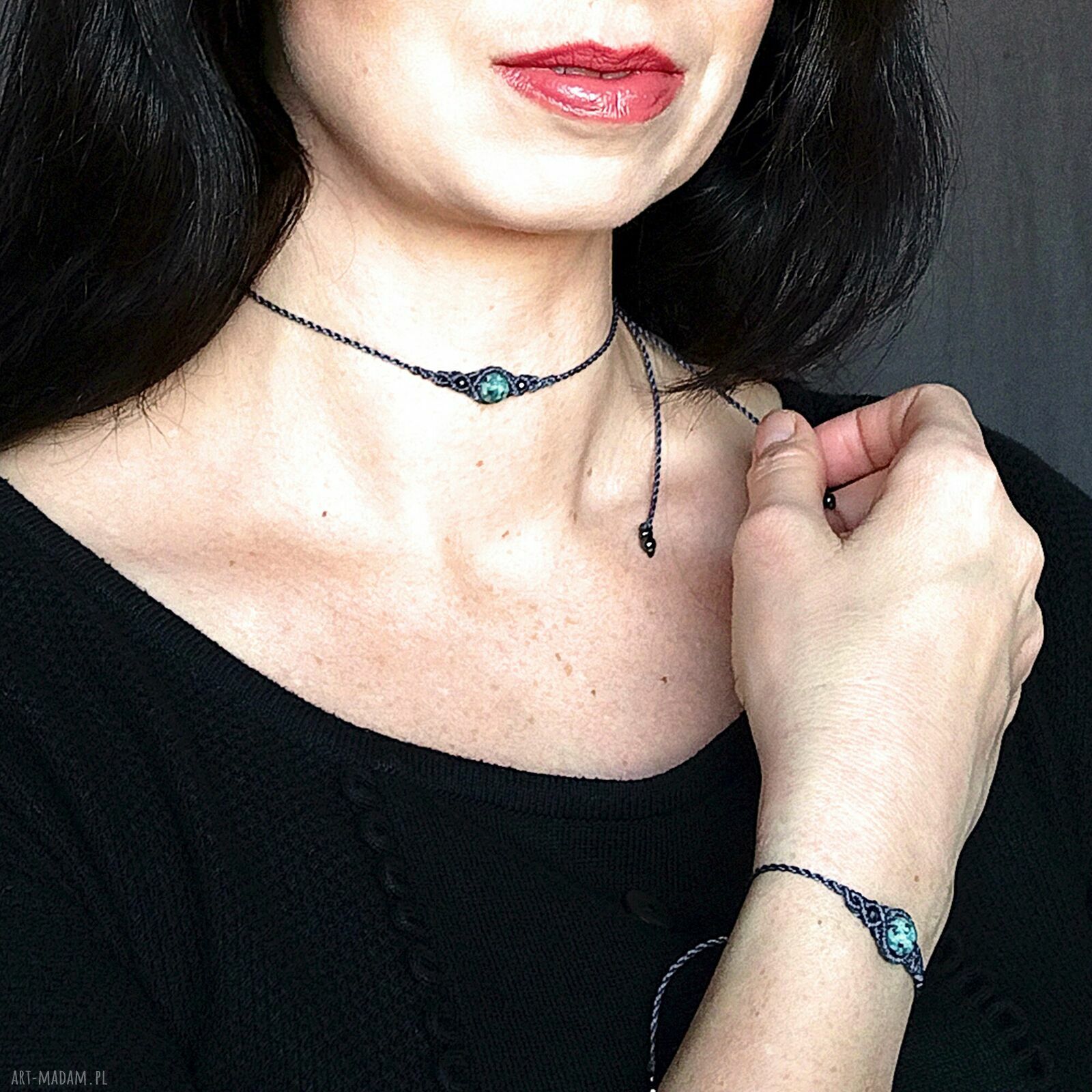 Komplet UNO z jaspisem turkusowym w mikromakrAmie - choker i mikro bransoletka