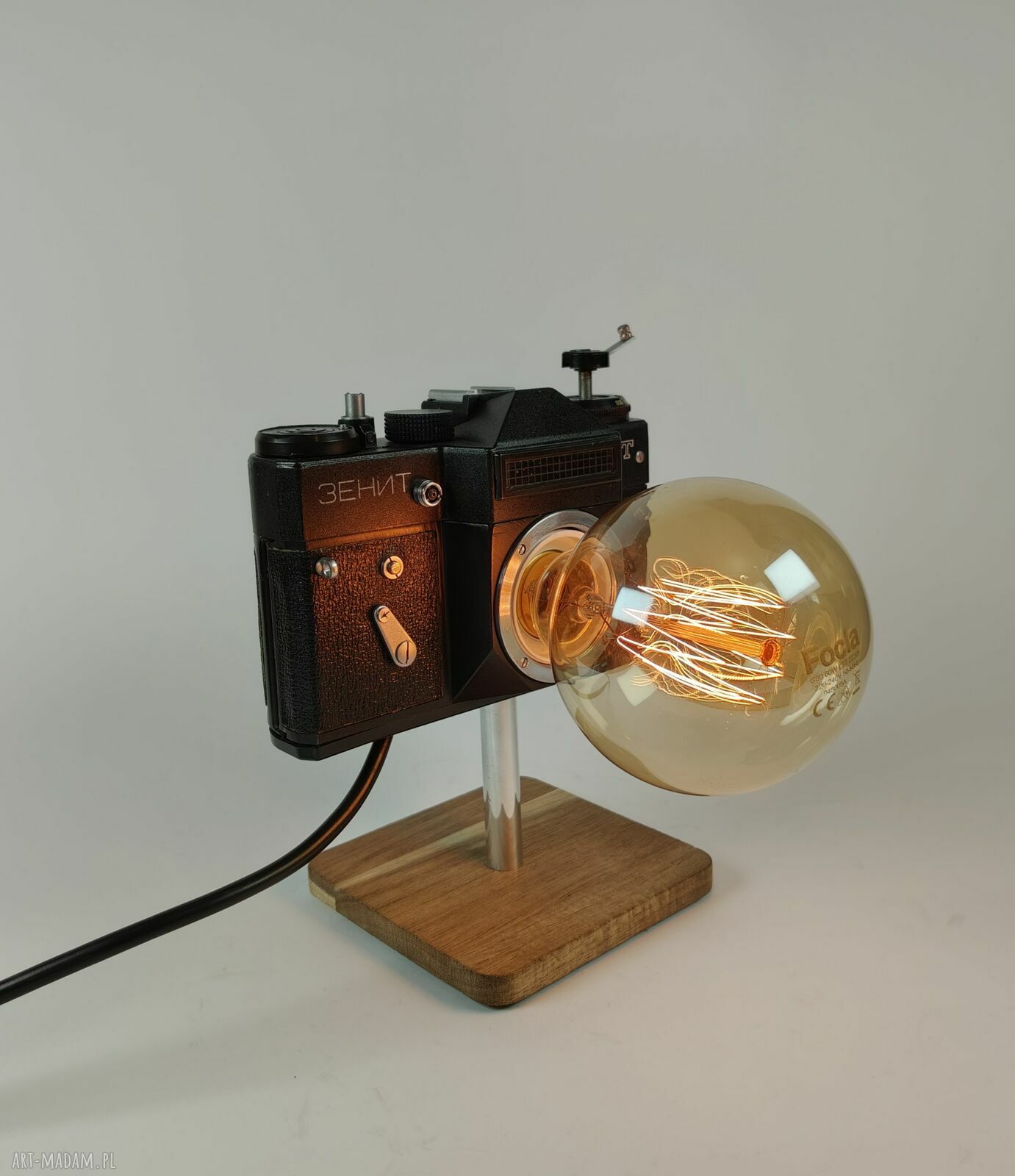 Lampka z aparatu fotograficznego w stylu RETRO - prezent dla fotografa i fotografki