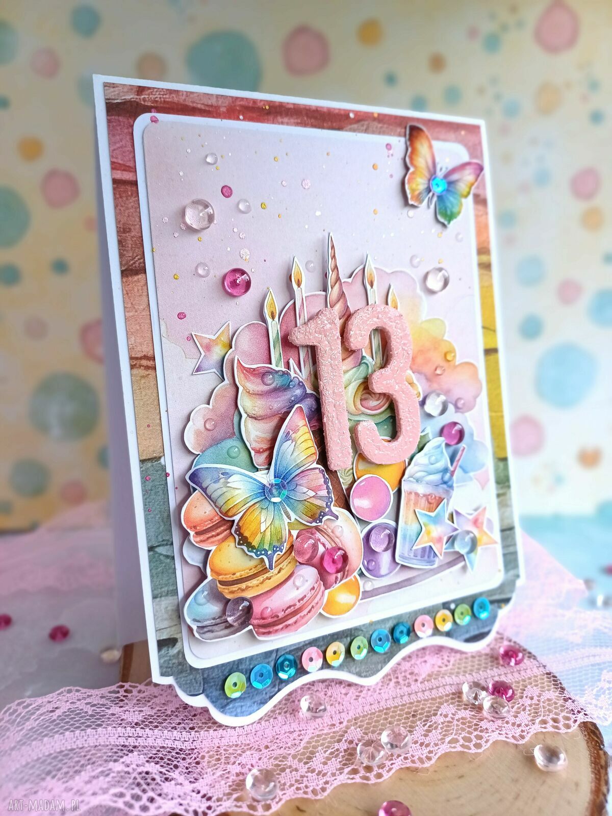 Ręcznie robiona kartka okolicznościowa w stylu scrapbooking