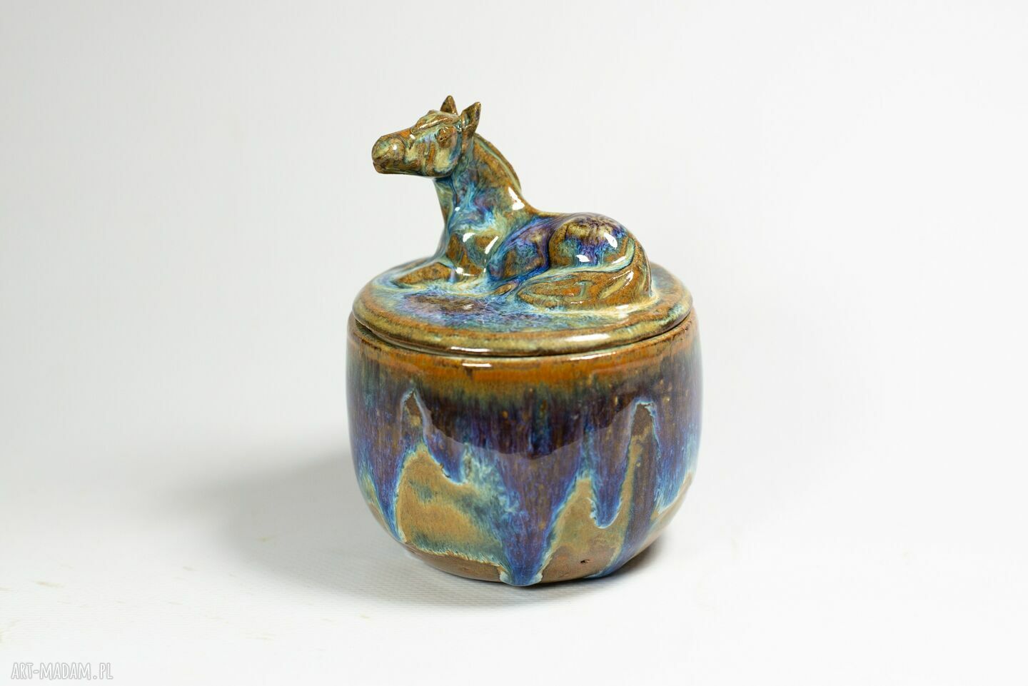 Pojemnik - cukiernica z figurką konia Azul Horse opal 300 ml (rękodzieło z ceramiki)