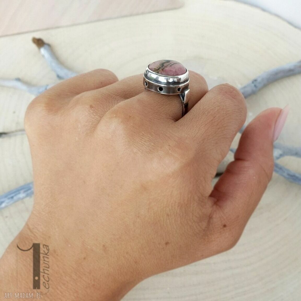 pierścionki: Lamuse I srebrny pierścionek z rodonitem ręczne wykonanie