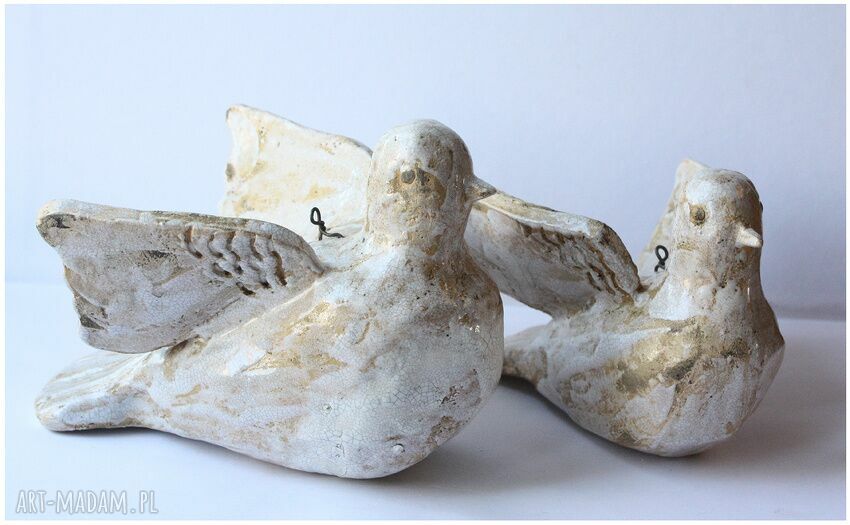 Ptaki Vintage II - biała ceramika handmade z efektem krakli do zawieszenia