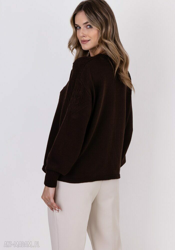 Sweter w charakterze bluzy SWE322 - brązowy z warkoczami na jesień