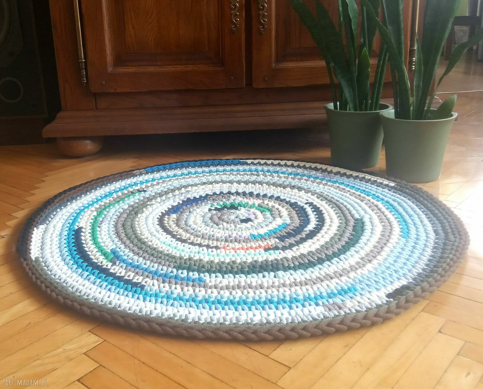 Dywan w paski z bawełnianego sznurka - okrągły 78 cm, rękodzieło do Twojego wnętrza